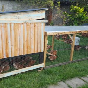 Mobile Chicken Coop – Plans and sketches in metric scale (cm)