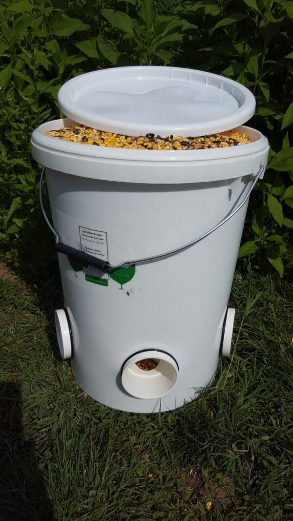 Durable outdoor chicken feeder