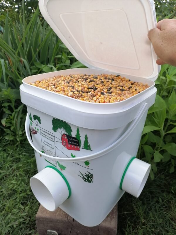 no waste duck feeder