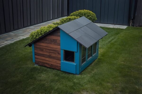 Outdoor Insulated Dog House for small/medium breeds - Plans and sketches in cm/inches - Image 5